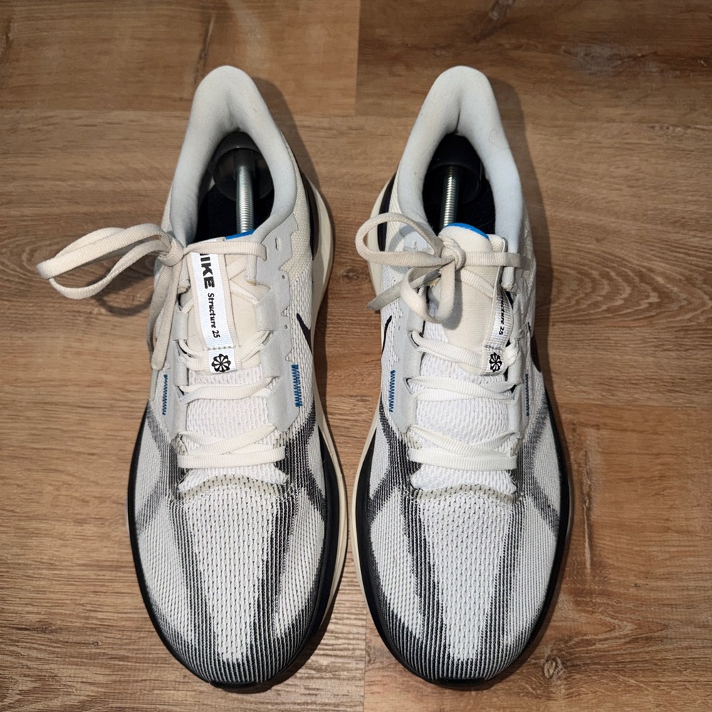 Nike Structure Running shoes (11.5)